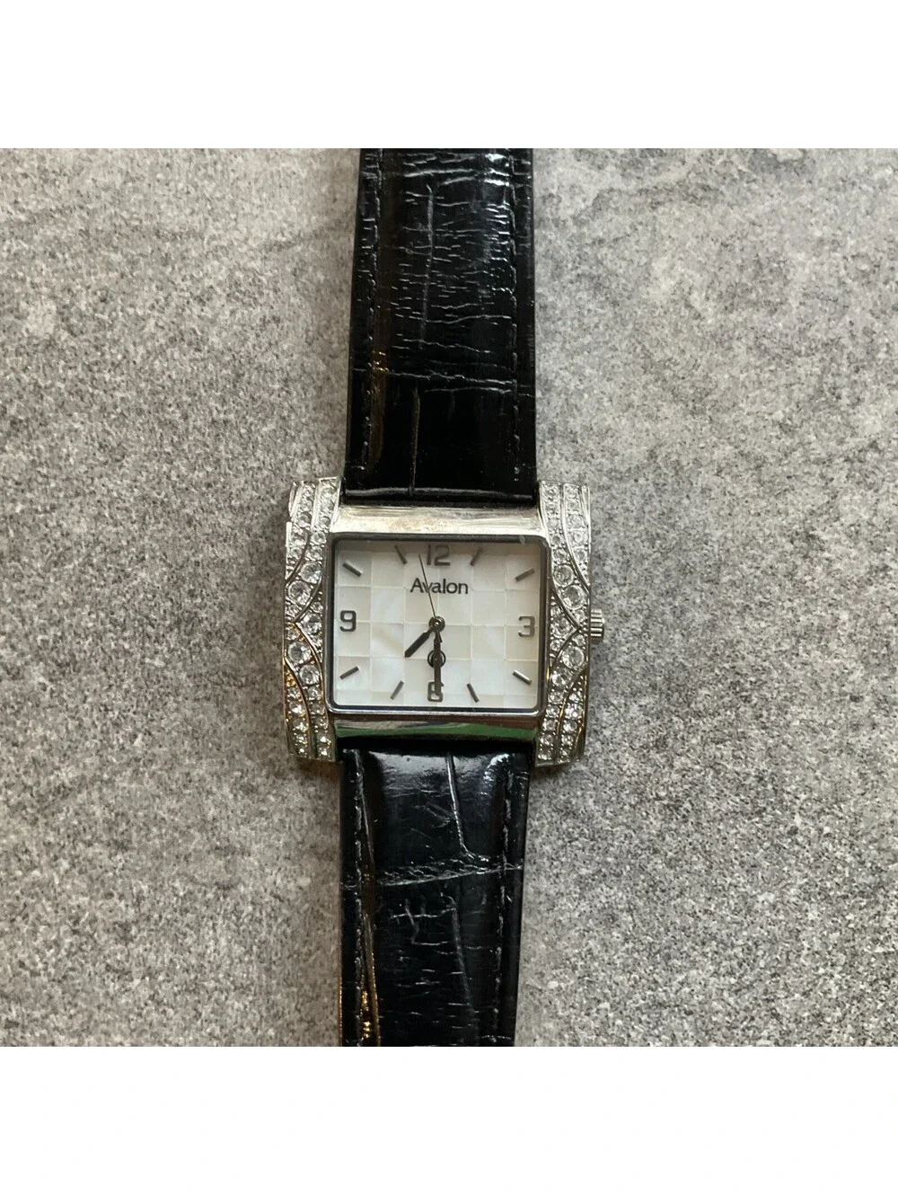 Avalon beautiful women’s